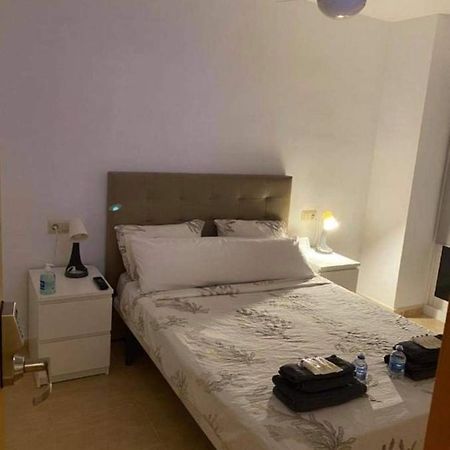 Habitacion Doble In My Apartament At The Beach فالنسيا المظهر الخارجي الصورة